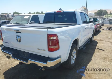 2022 Ram 1500 Laramie 4X4 5'7 Box z USA, uszkodzony, nr VIN 1C6SRFJM4NN263466
